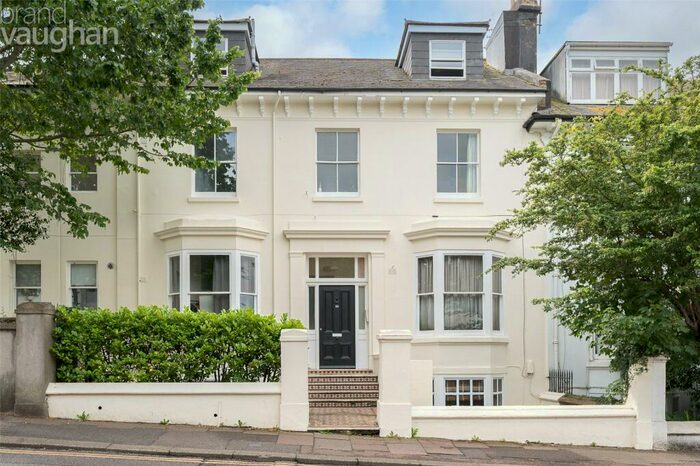 1 Bedroom Flat To Rent In Buckingham Place, Brighton, East Sussex, BN1