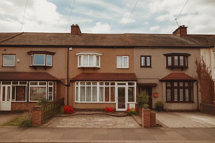 3 Bedroom Terraced House To Rent In Cranley Drive, Ilford, IG2