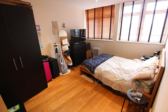 1 Bedroom Apartment To Rent In Above Bar Street, Southampton, SO14