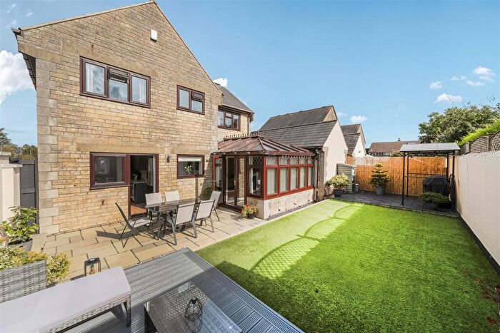 4 Bedroom Detached House For Sale In Bagworth Drive, Longwell Green, Bristol, BS30