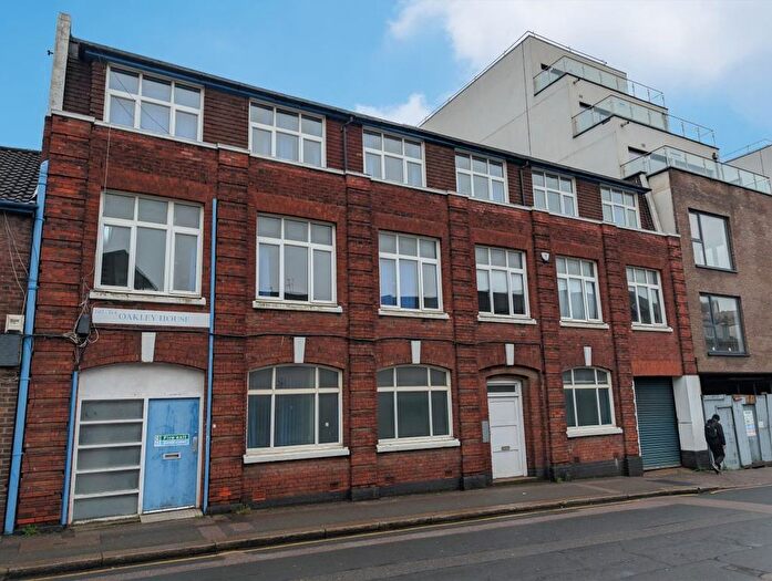 56 Bedroom Property For Sale In - Collingdon Street, Luton, Bedfordshire, LU1