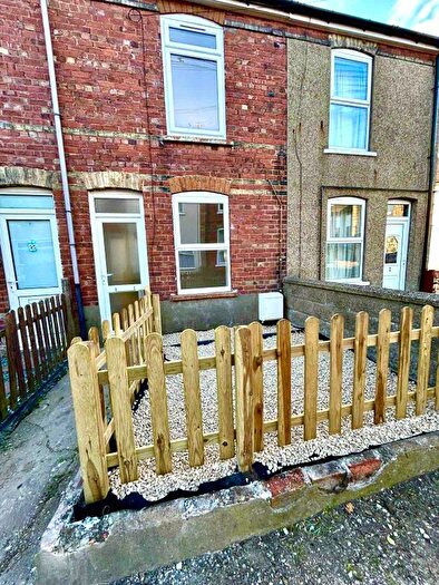 2 Bedroom Terraced House To Rent In Albany Terrace, Lincoln, LN5