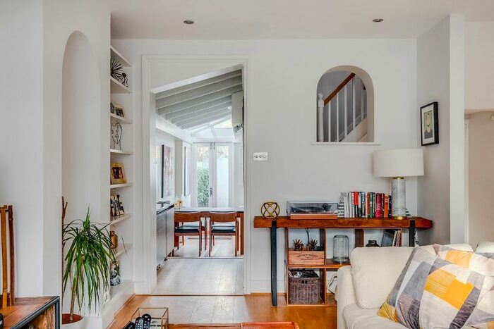 4 Bedroom Terraced House To Rent In Thorne Street, London, SW13