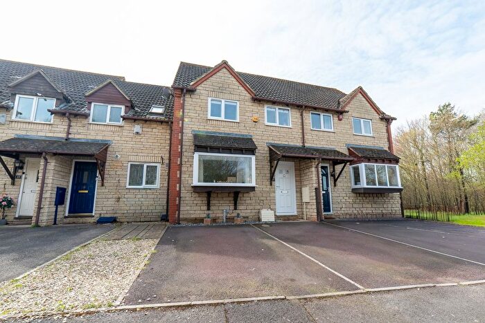 3 Bedroom Property For Sale In Little Acorns, Bishops Cleeve, Cheltenham, GL52