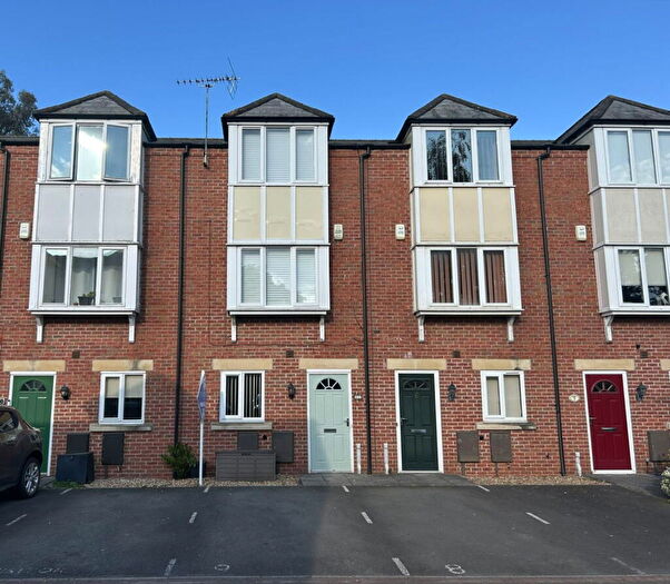 3 Bedroom Terraced House For Sale In Dawson Court, Oakham, LE15