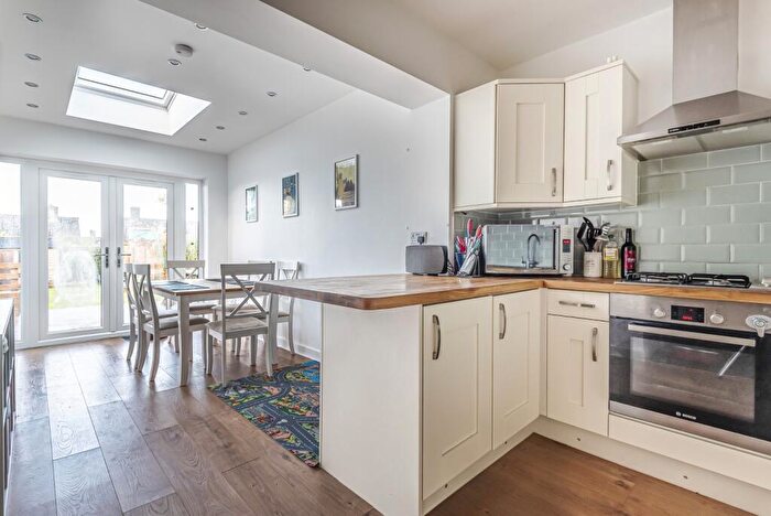 4 Bedroom Terraced House To Rent In Hargood Road London, SE3