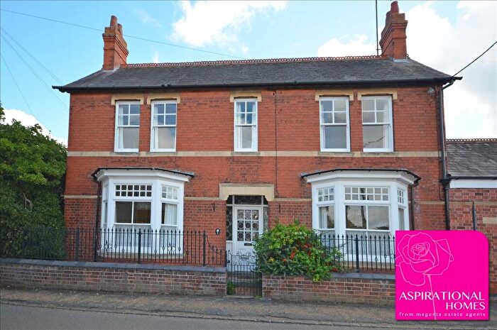 3 Bedroom Semi-Detached House To Rent In Chapel Street, Ringstead, Northamptonshire, NN14