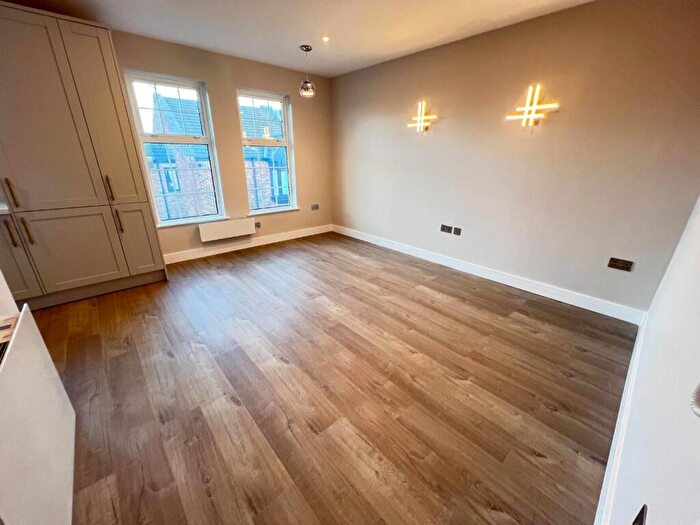 2 Bedroom Flat To Rent In Gainsborough Court, Bishop Auckland, DL14