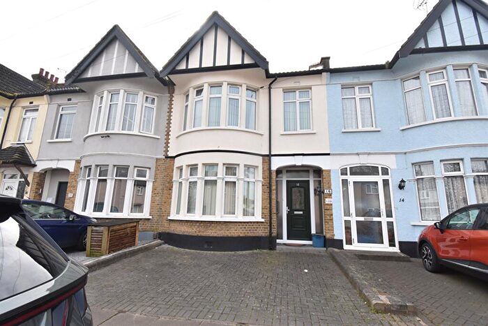 3 Bedroom Terraced House For Sale In Bedroom Terraced House In Southend On Sea, SS2