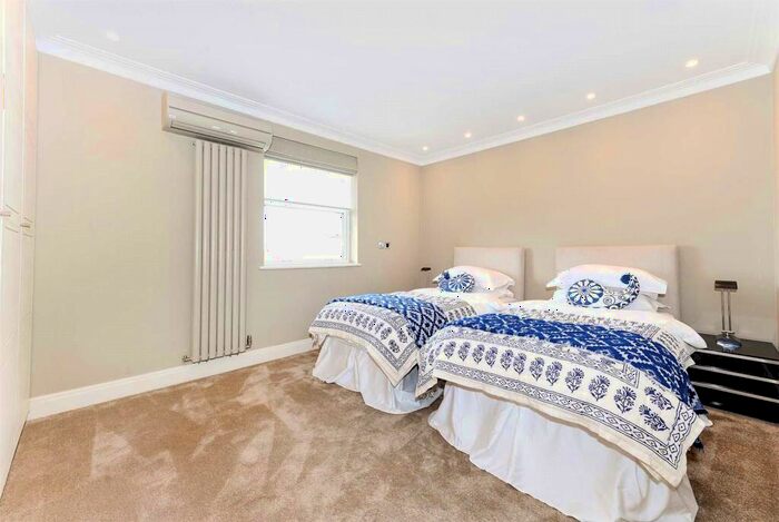 4 Bedroom Penthouse To Rent In St Johns Wood Park, London, NW8