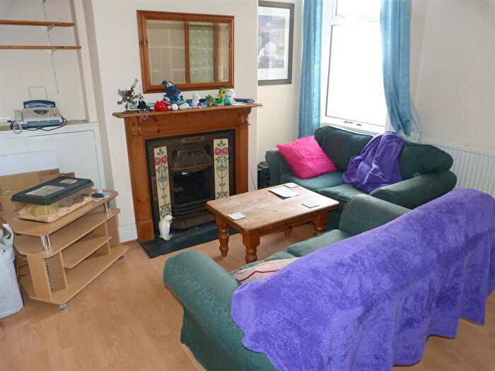 3 Bedroom House To Rent In Tewkesbury Street, Cathays, CF24