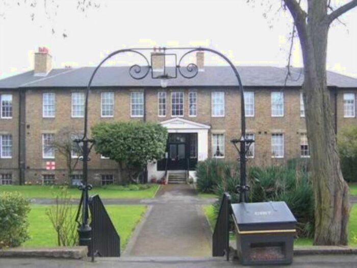 1 Bedroom Flat To Rent In Connaught Mews, Woolwich, SE18