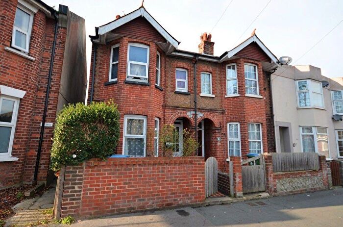 5 Bedroom Semi Detached House To Rent In London Road, Bognor Regis, PO21