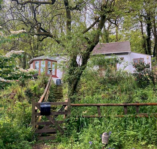 2 Bedroom Property For Sale In Lamorna, Penzance, TR19