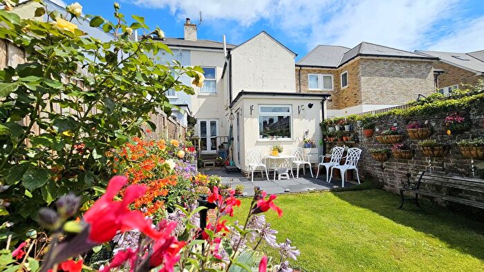 3 Bedroom End Terrace House For Sale In Station Road, Walmer, Deal, CT14