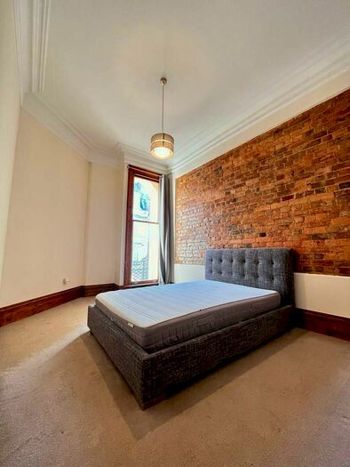 2 Bedroom Flat To Rent In Old Christchurch Road, Central Bournemouth, Dorset, BH1