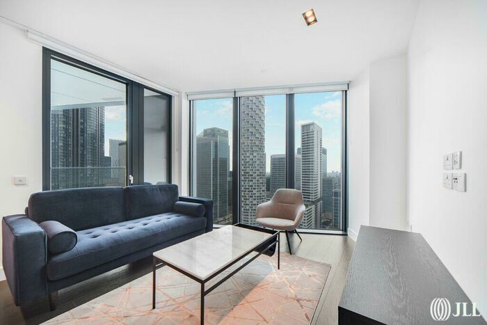 1 Bedroom Flat To Rent In Amory Tower, London, E14