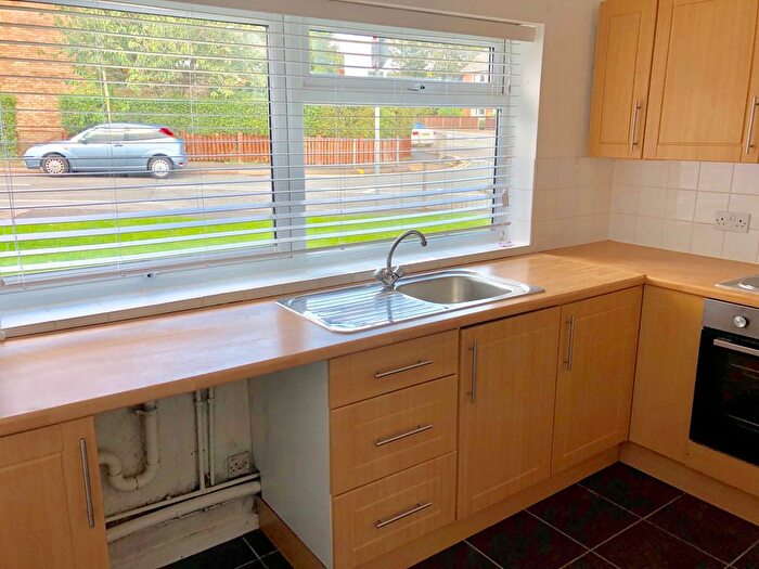 1 Bedroom Flat To Rent In Hotoft Road, Leicester, LE5