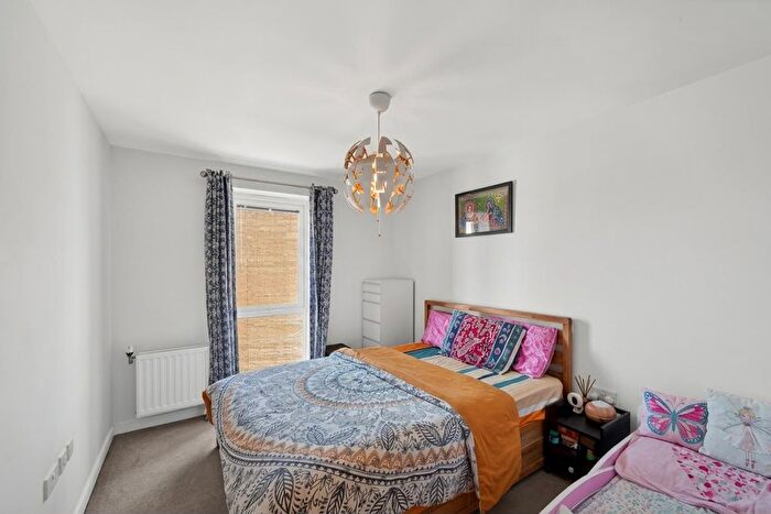 3 Bedroom Terraced House To Rent In Flat, Breacher House, Essex, IG11