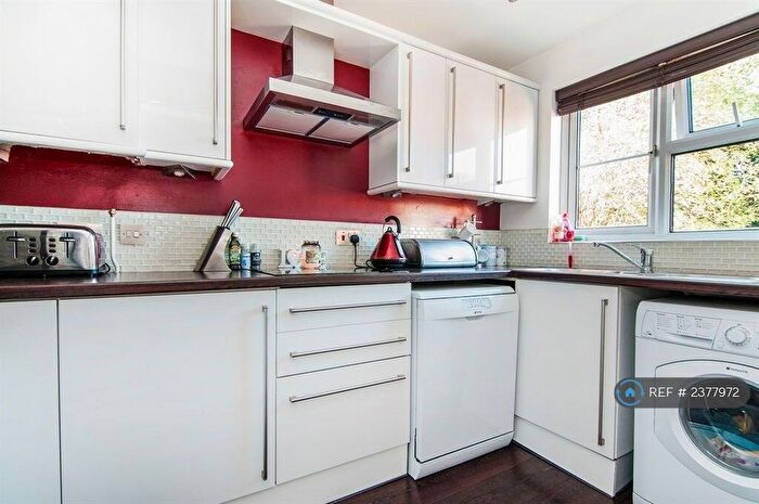 3 Bedroom Semi-Detached House To Rent In Marlborough Way, Billericay, CM12