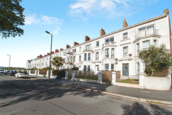 2 Bedroom Flat For Sale In Alexandra Terrace, Exmouth, Devon, EX8