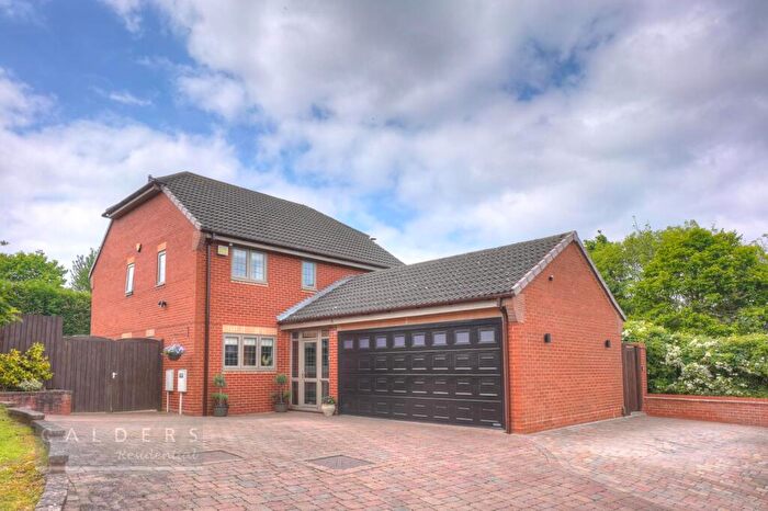 4 Bedroom Detached House For Sale In Shannon, Tamworth, B77