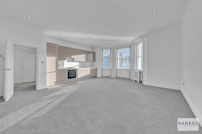 2 Bedroom Flat To Rent In Cornwall Gardens, South Kensington, London, SW7