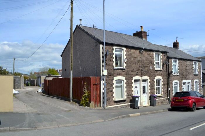 2 Bedroom End Of Terrace House To Rent In Kemys Street, Griffithstown, Pontypool, NP4
