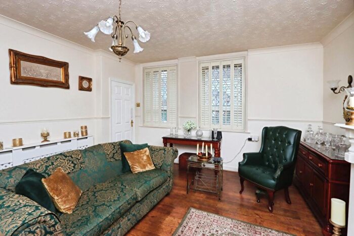 2 Bedroom Semi-Detached House For Sale In The Greenway, Sheffield, South Yorkshire, S8