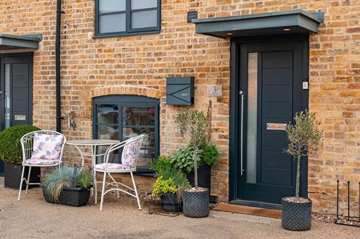 3 Bedroom Terraced House For Sale In Malthouse Mews, Ware, SG12