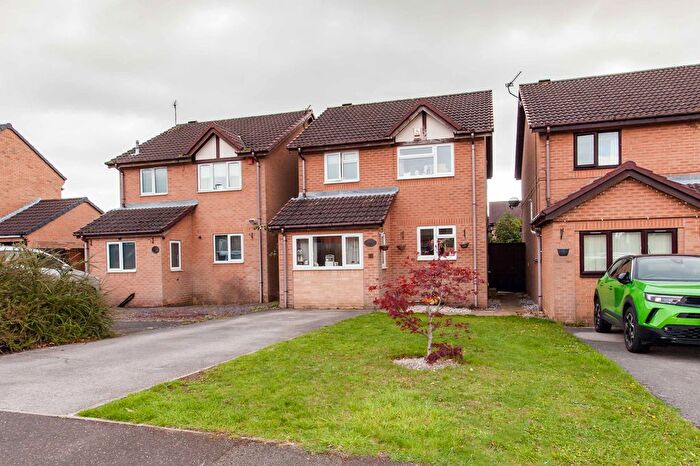 3 Bedroom Detached House For Sale In Bricky Close, Clowne, S43