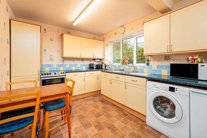 3 Bedroom Cottage For Sale In The Poplars, Upper Wardington., OX17