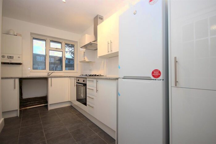 2 Bedroom Flat To Rent In Nicoll Road, Harlesden, NW10