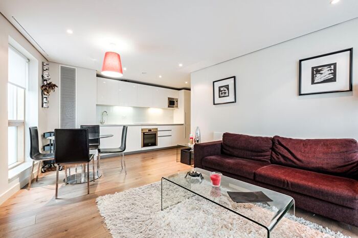 3 Bedroom Flat For Sale In Merchant Square East, London, W2