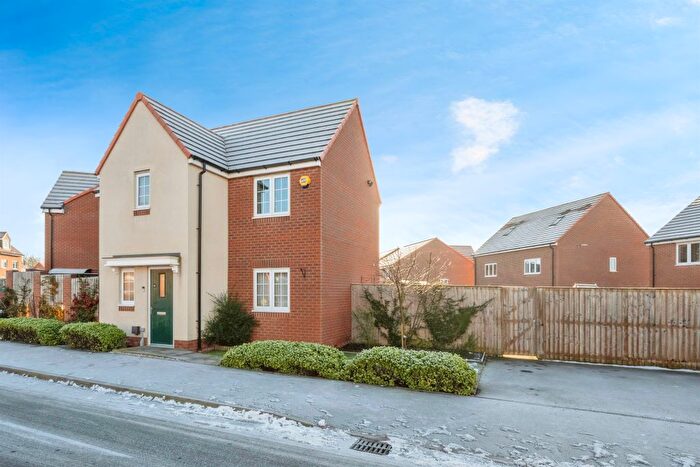 3 Bedroom Detached House For Sale In Colliery Road, Woodlands, Doncaster, DN6