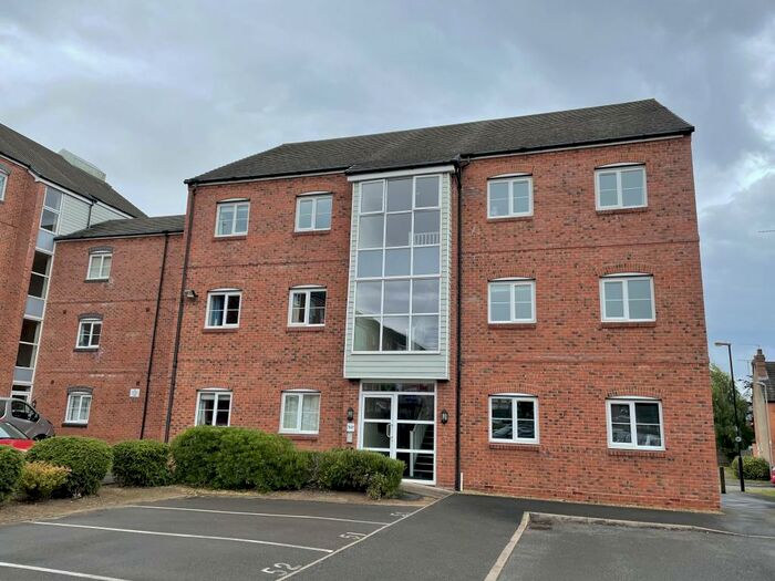 2 Bedroom Apartment To Rent In Chandley Wharf, Warwick, CV34