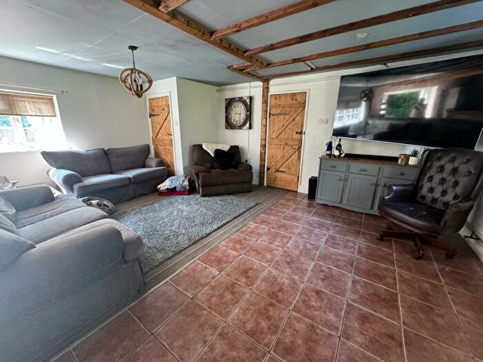 3 Bedroom Detached House For Sale In Wood Farm, East Fenside, Stickney, Lincolnshire, PE22