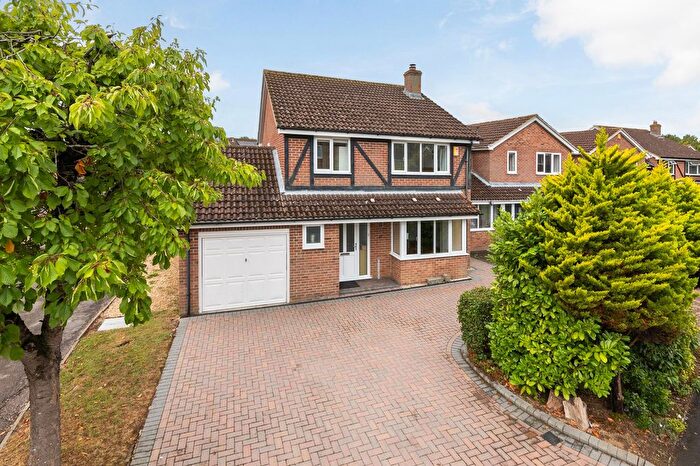 4 Bedroom Detached House For Sale In Foster Road, Abingdon, OX14