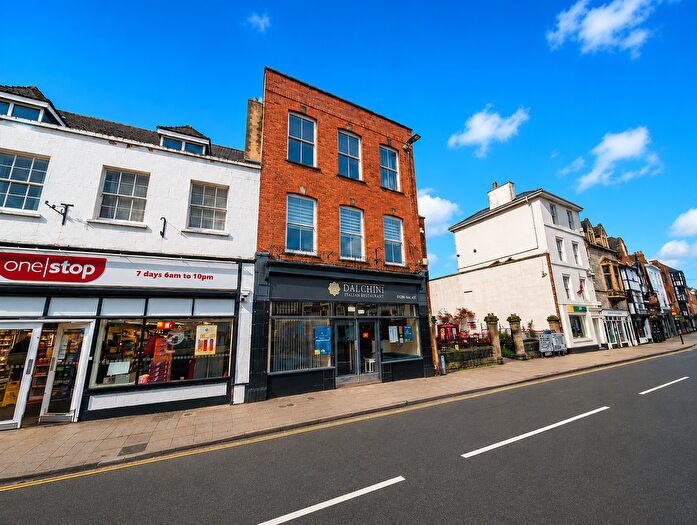1 Bedroom Flat To Rent In Church Street, Tewkesbury, GL20