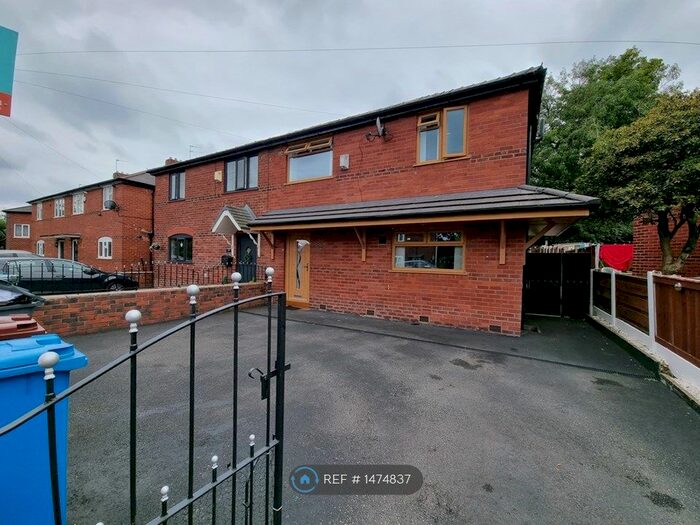 3 Bedroom Semi-Detached House To Rent In Cecil Road, Manchester, M9