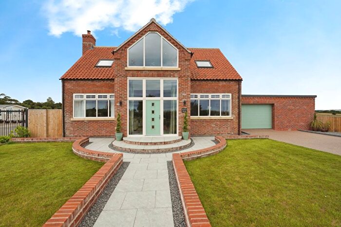 3 Bedroom Detached House For Sale In Butts Hill, Reighton, Filey, YO14