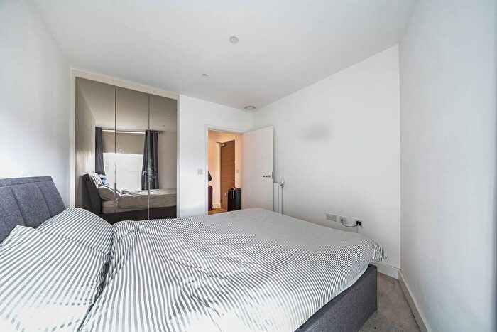 1 Bedroom Flat For Sale In Duncombe House, Woolwich Riverside, London, SE18
