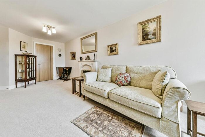 2 Bedroom Apartment For Sale In Goodes Court, Baldock Road, Royston, SG8