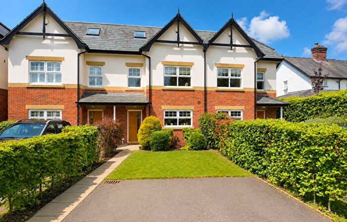 4 Bedroom Town House For Sale In Wellfield Place, Wilmslow, SK9