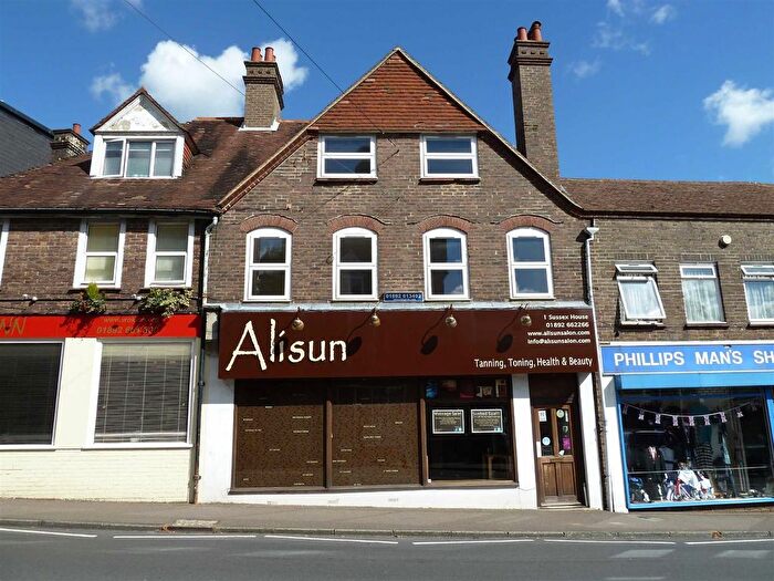 1 Bedroom Flat To Rent In The Broadway, Crowborough, TN6