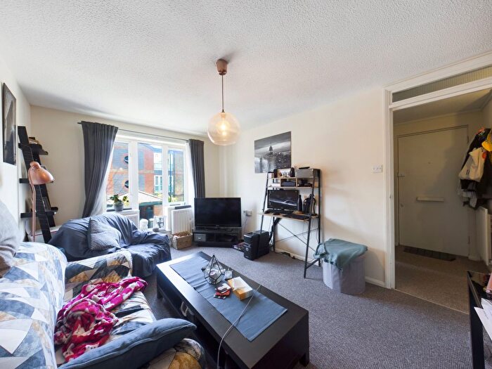 1 Bedroom Flat To Rent In Elizabeth House, Enterprize Way, SE8