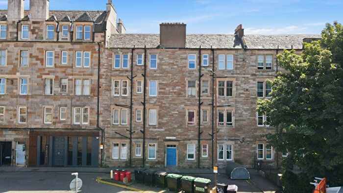 1 Bedroom Flat For Sale In / Lochrin Terrace, Fountainbridge, Edinburgh, EH3