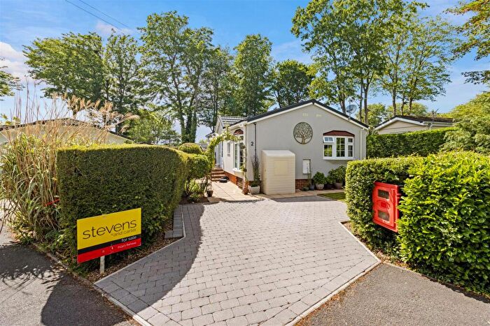 2 Bedroom Park Home For Sale In Deanland Wood Park, Golden Cross, Hailsham, BN27