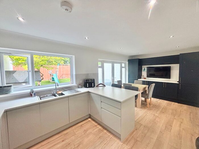 3 Bedroom Semi-detached House For Sale In Penrhos, Gorseinon, Swansea, SA4