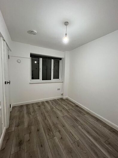 1 Bedroom Flat To Rent In Rectory Road, London, N16